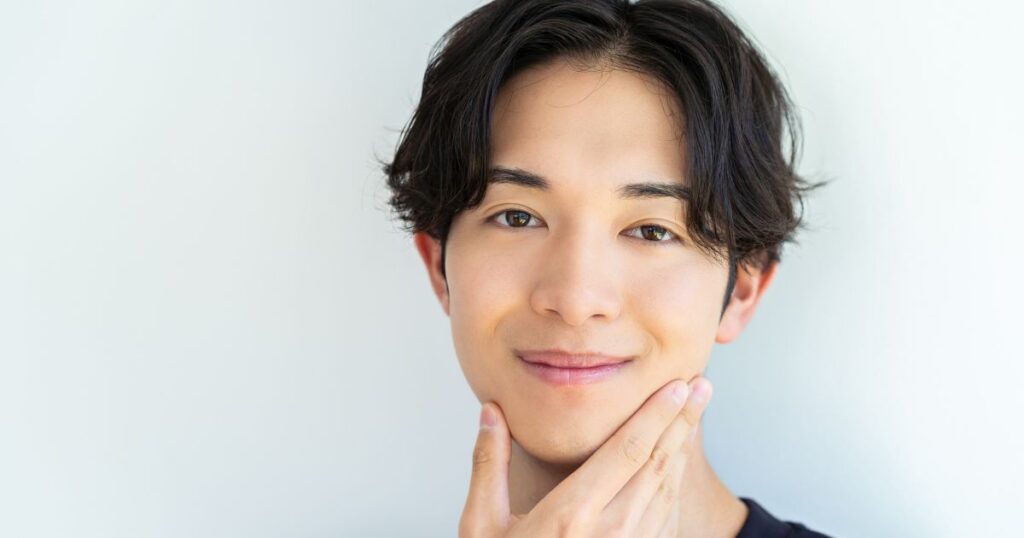 メンズ脱毛が注目される背景と人気の理由